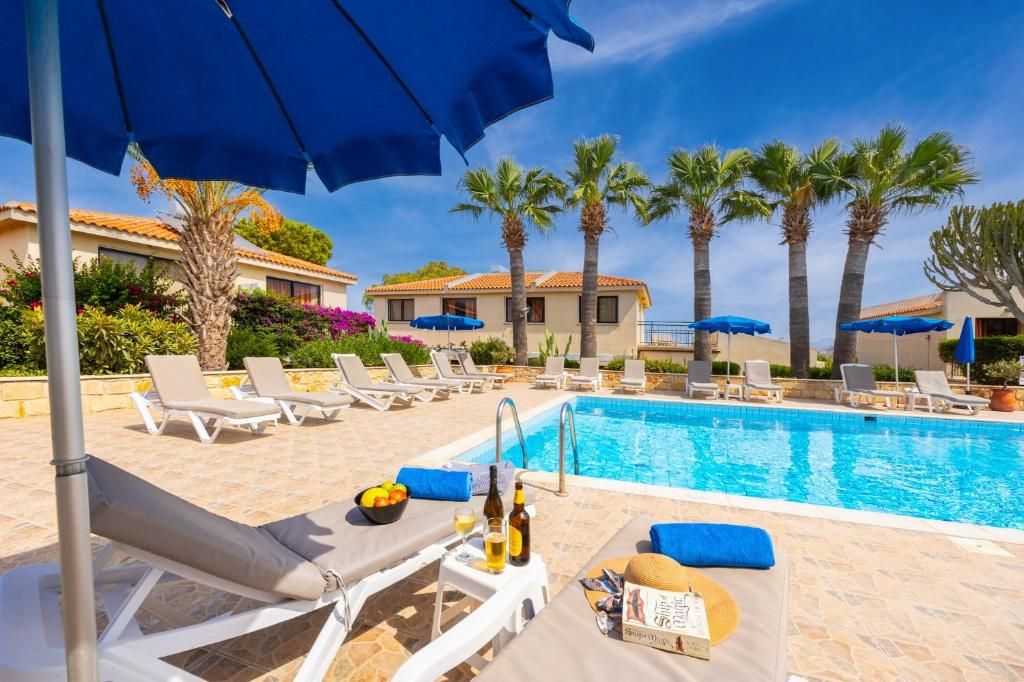 Tavros Hotel Apartments фото 20