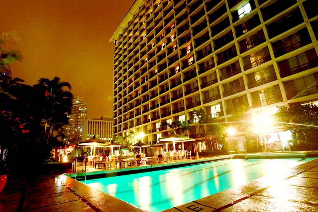 Waterfront Manila Pavilion Hotel & Casino фото 42