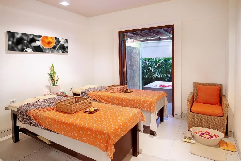 HARRIS Hotel Kuta Tuban Bali фото 12