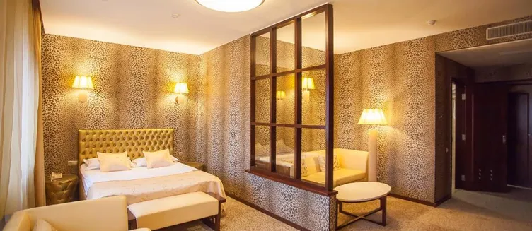 Фото отеля Marton Palace