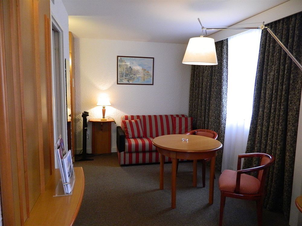 Hotel Mercure Le Havre Bassin du Commerce фото 34