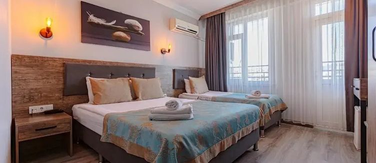 Фото отеля Seven City Hotel