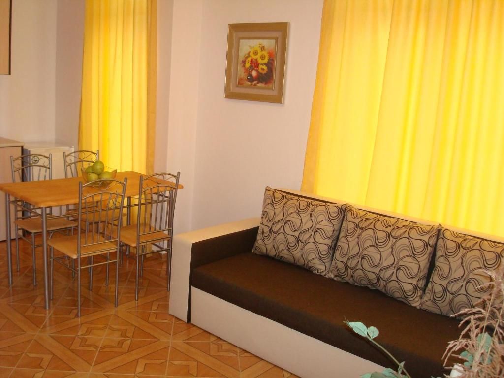 Saint Elena Apartcomplex фото 2