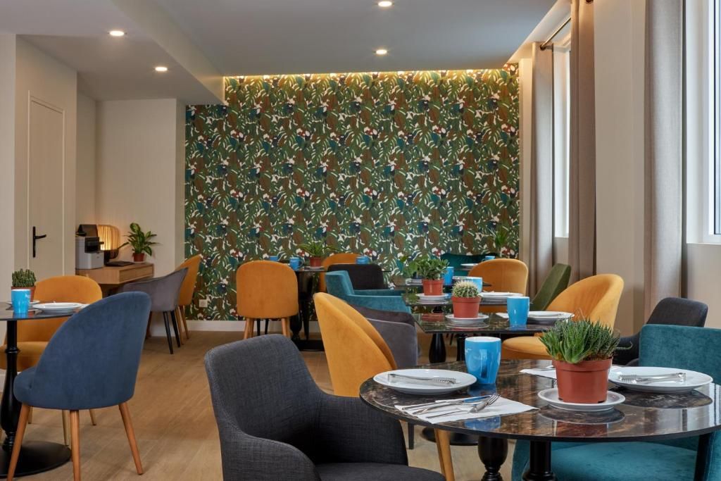 The Originals City, Hôtel Montmartre Apolonia, Paris фото 23