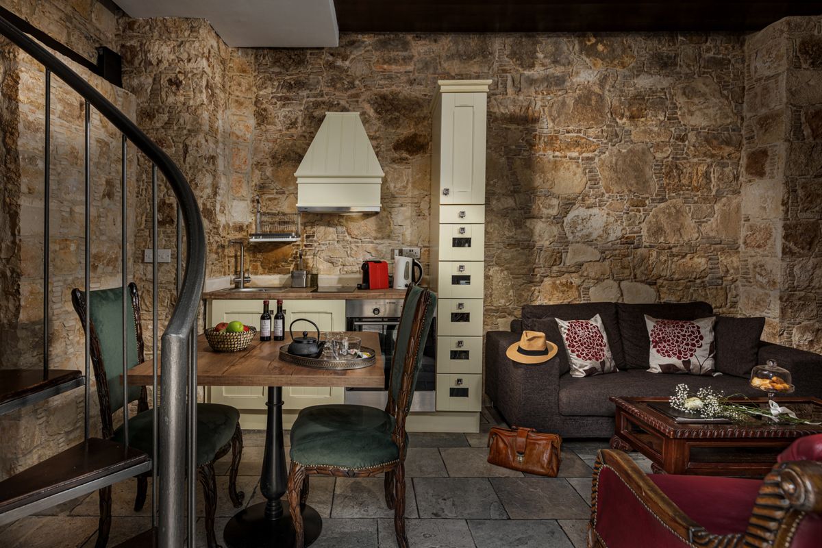 Oinoessa Traditional Boutique Guest Houses фото 4