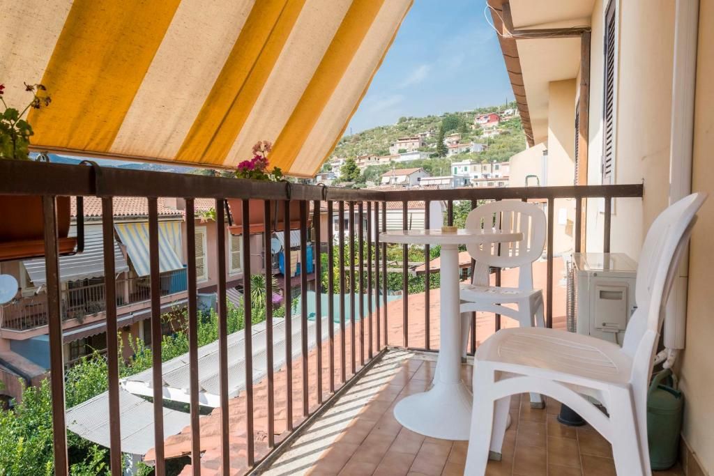Гостиница «Bed & Breakfast Hotel California» фото 4