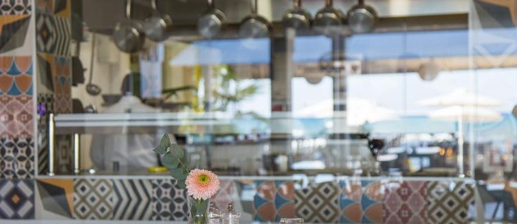 Фото отеля Island Boutique Hotel