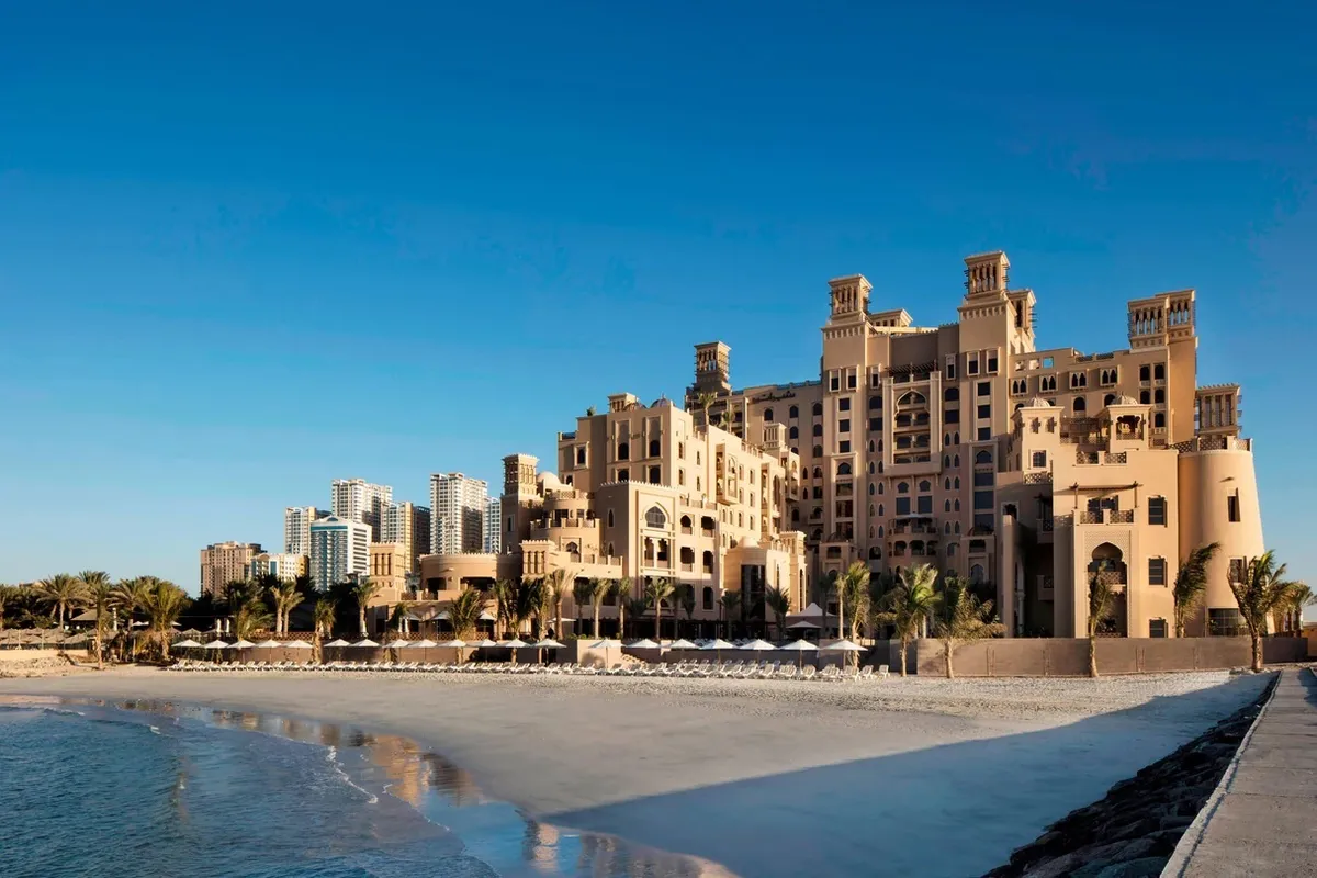 Sheraton Sharjah Beach Resort & Spa фото 0