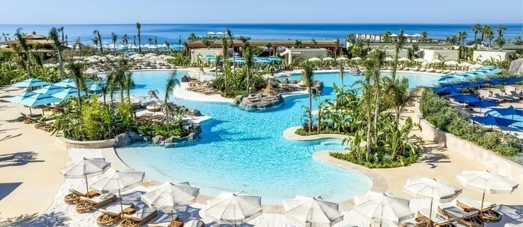 Фото отеля Regnum The Crown