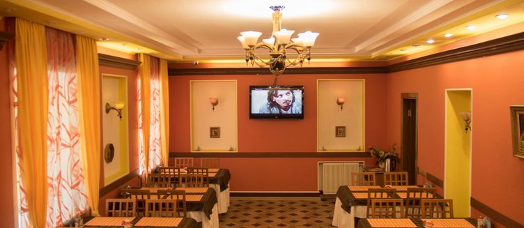 Фото отеля Старые друзья