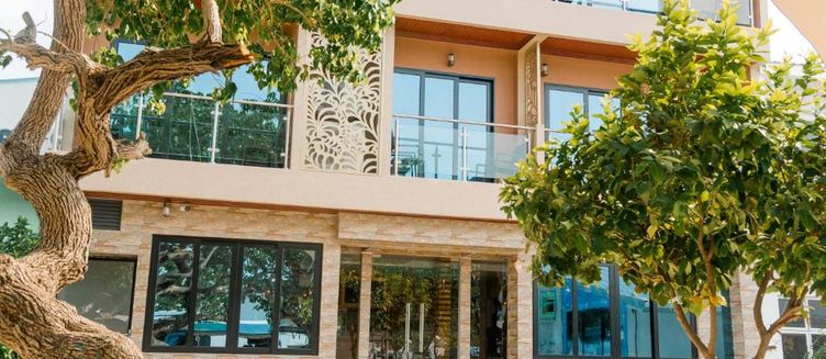 Фото отеля Aimi Beach Hotel