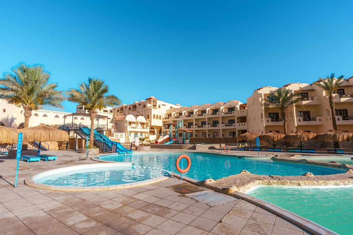 Protels Beach Club & SPA фото 2
