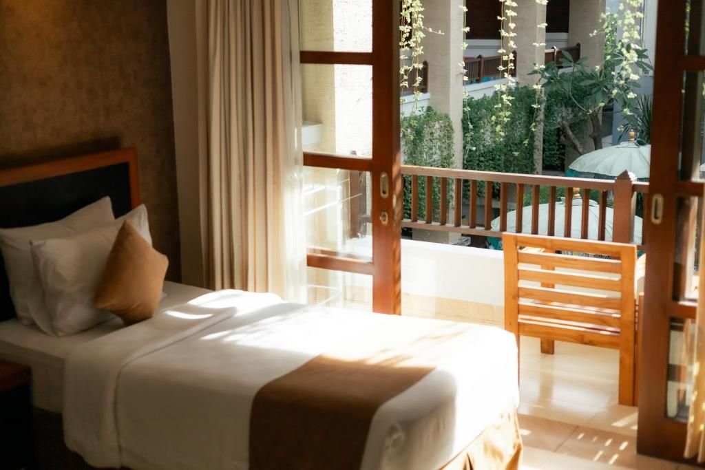 Fourteen Roses Beach Hotel фото 25