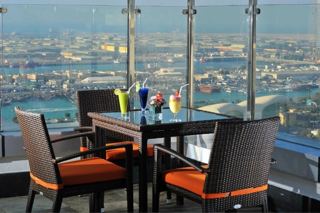 Ramada Abu Dhabi Corniche фото 16