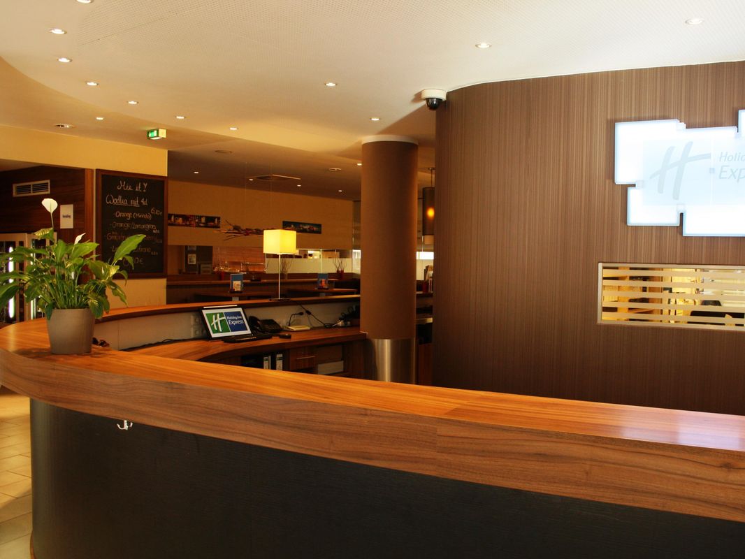 Holiday Inn Express Berlin City Centre, an IHG Hotel фото 7