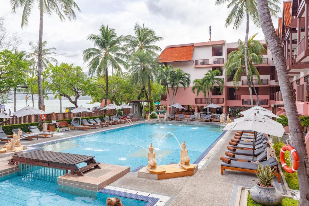 Seaview Patong Hotel фото 33