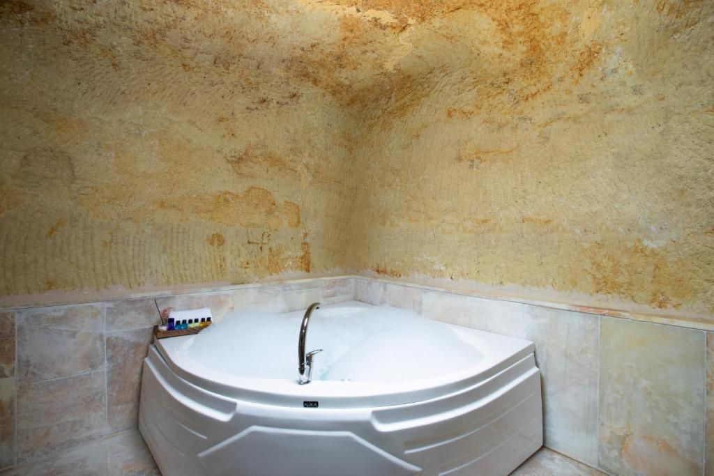 Romantic Cave Hotel фото 56