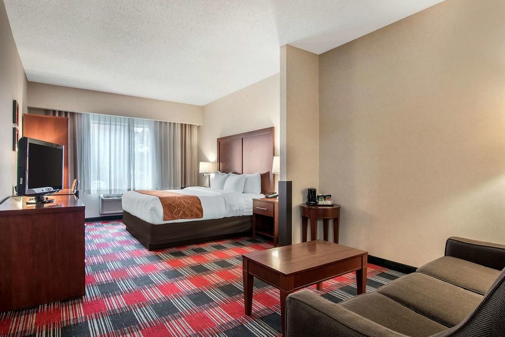 Comfort Suites фото 27