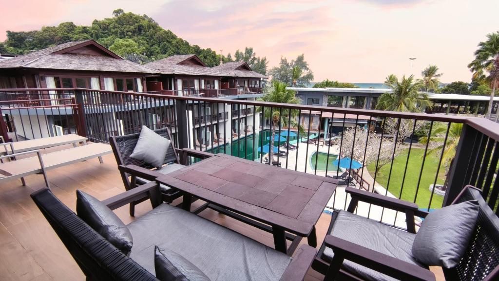 Holiday Ao Nang Beach Resort, Krabi фото 93