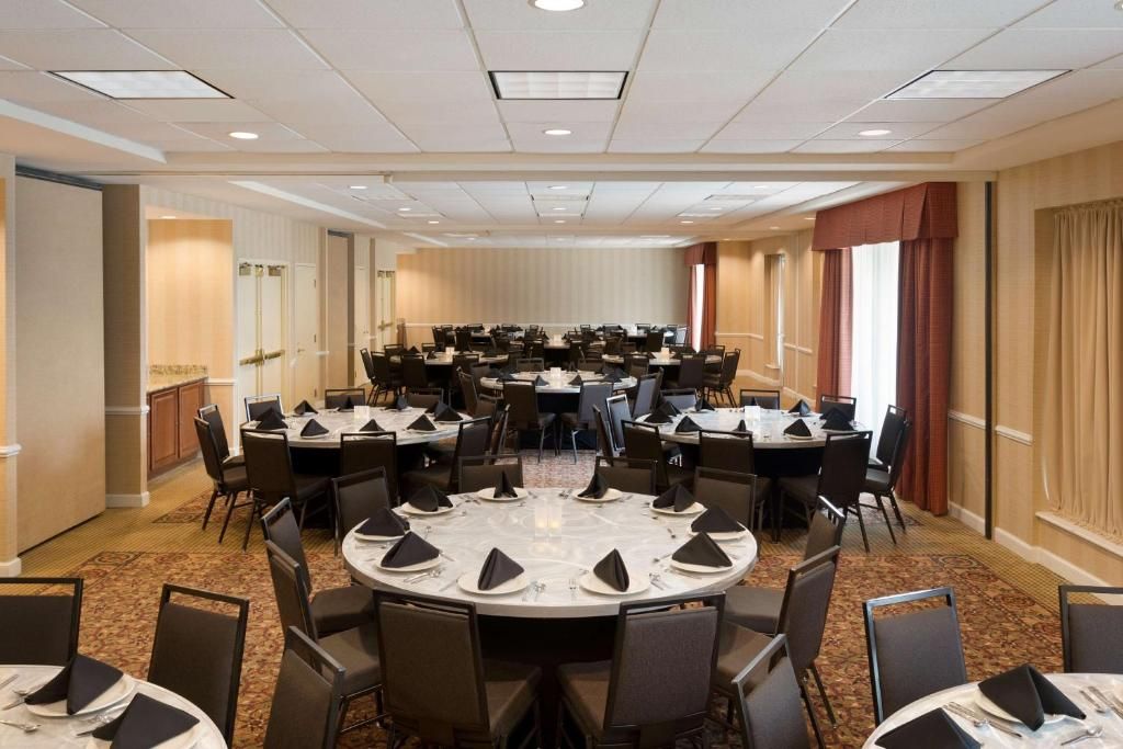 Hilton Garden Inn Chicago/Oakbrook Terrace фото 8