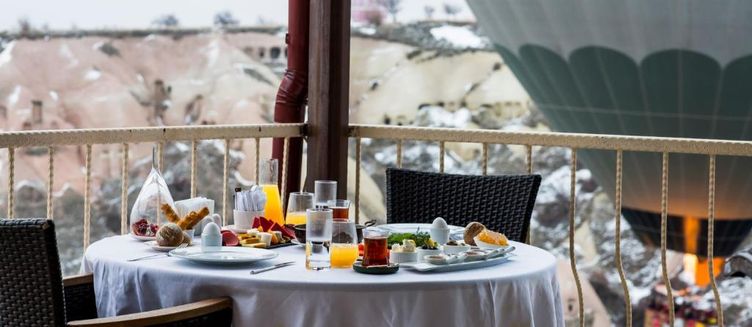 Фото отеля Uchisar Kaya Hotel