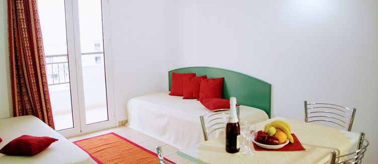 Фото отеля Theoni Apartments