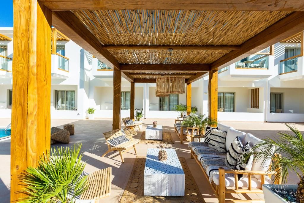Nostos Beach Boutique Hotel фото 24