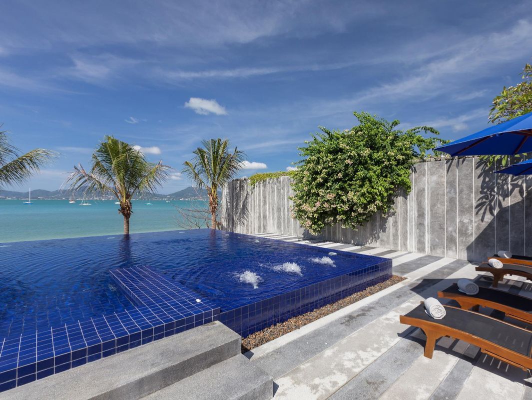 X10 Seaview Suites фото 8