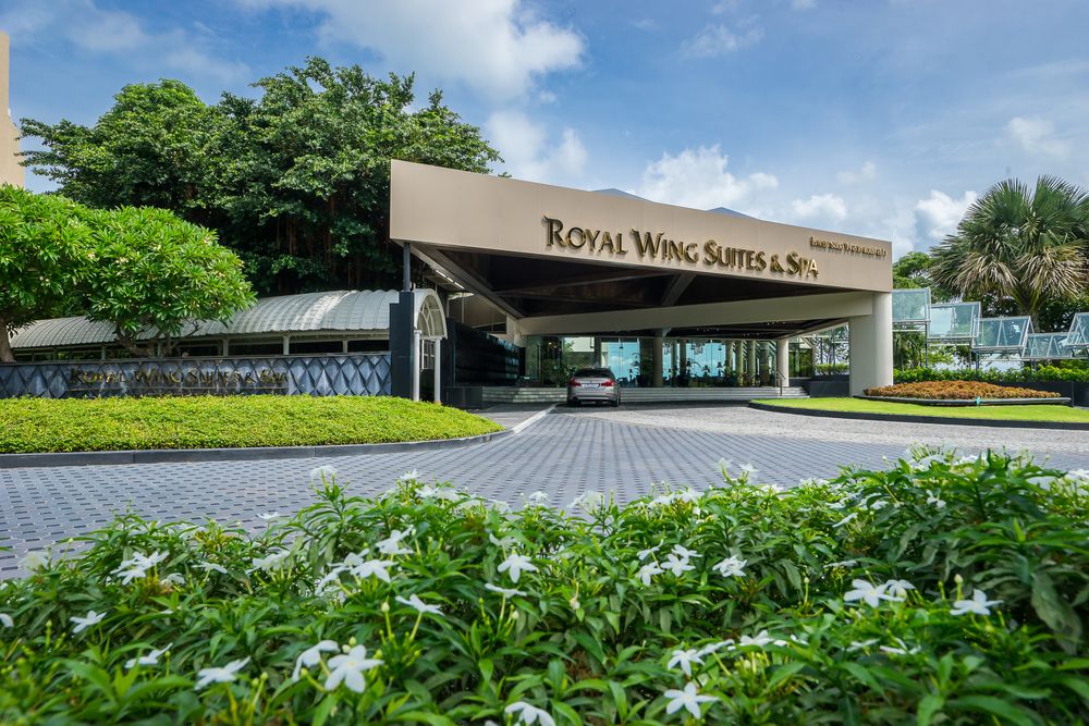 Royal Wing Suites & Spa фото 32