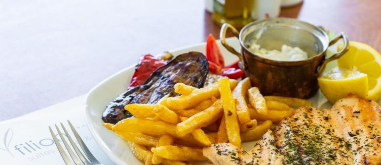 Фото отеля Filion Suites Resort & Spa