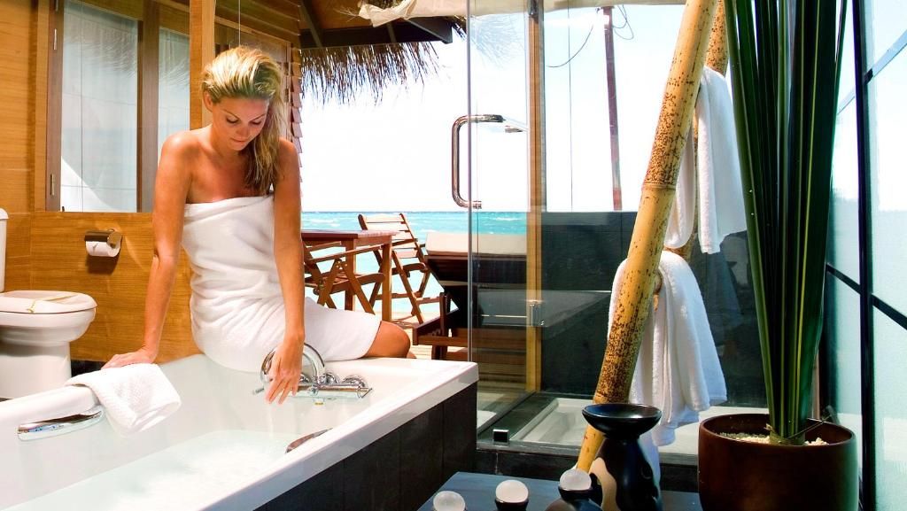 Adaaran Prestige Ocean Villas фото 20