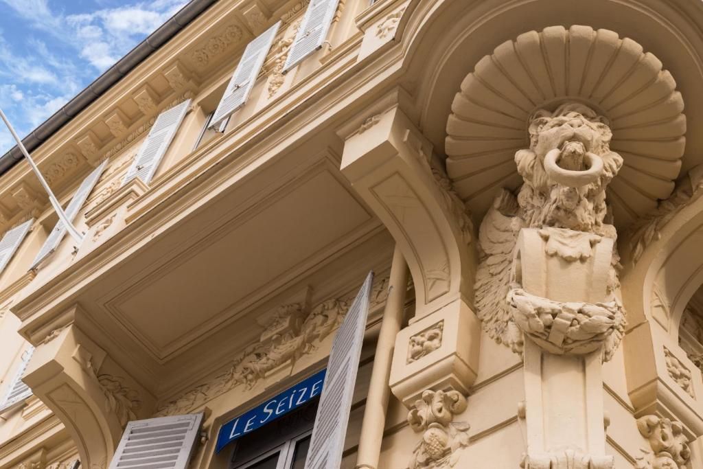 Qualys-Hotel Nice Centre Le Seize фото 12