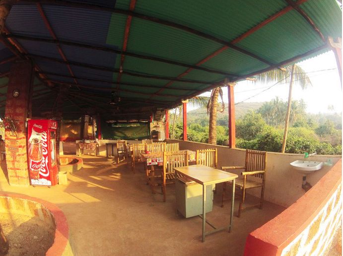 Om Lake Resort фото 50