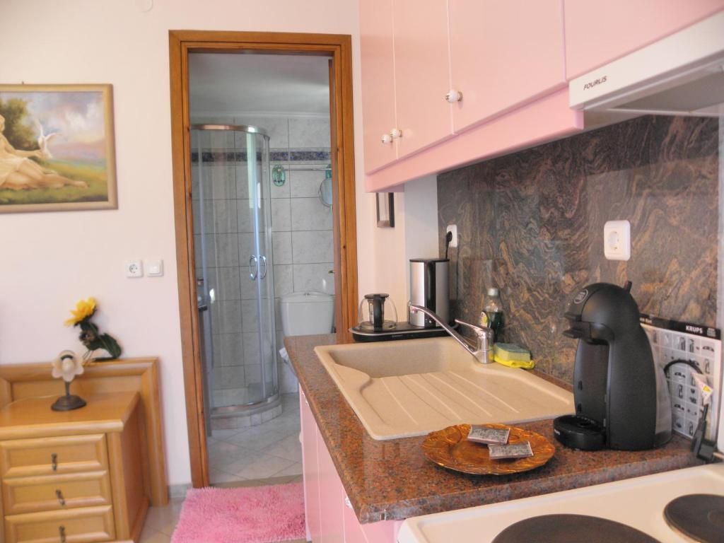 Irida Beach Resort Suites фото 16