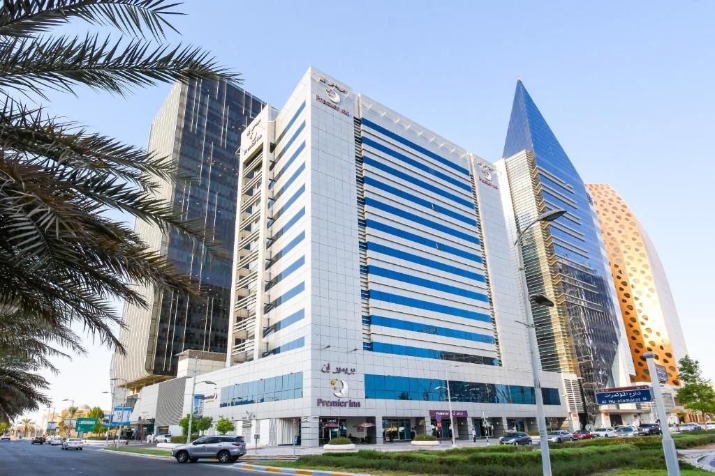Premier Inn Abu Dhabi Capital Centre фото 34