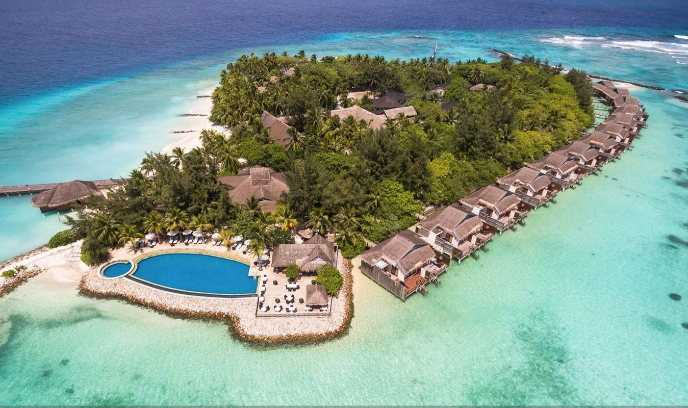 Taj Coral Reef Resort & Spa фото 0