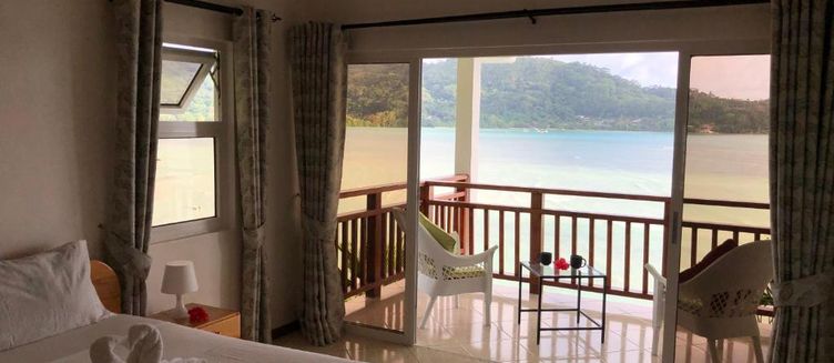 Фото отеля Sailfish Beach Villas