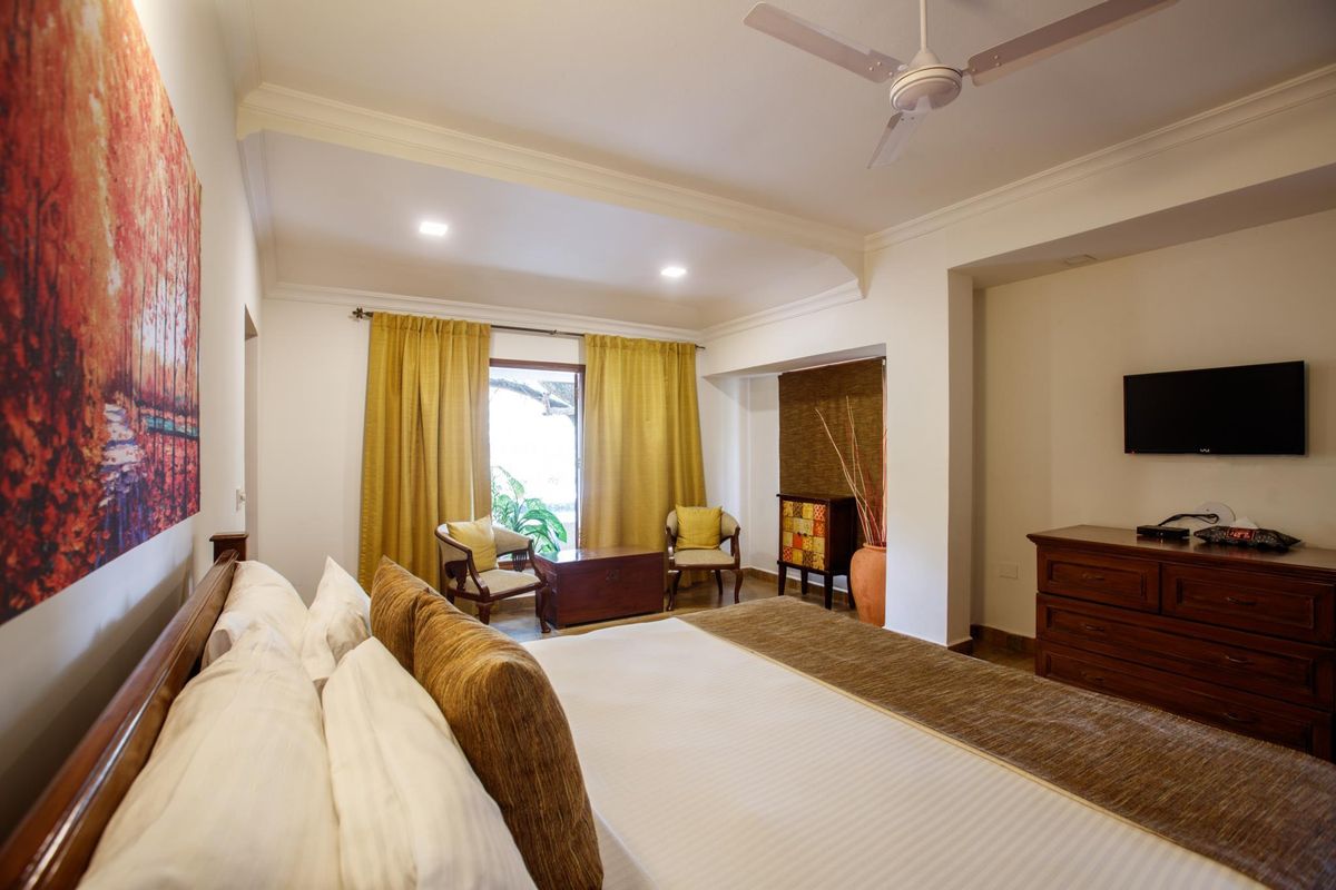 Aguada Anchorage - The Villa Resort фото 3