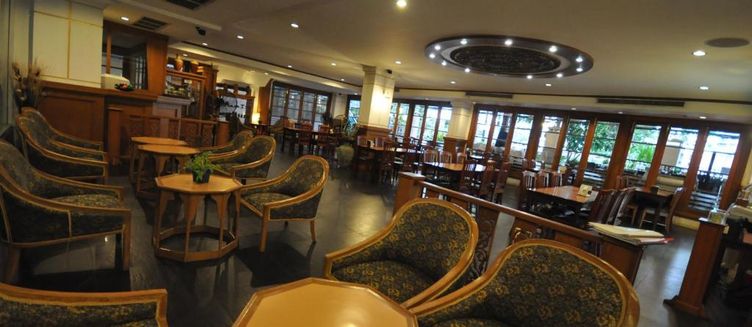 Фото отеля New Siam Riverside