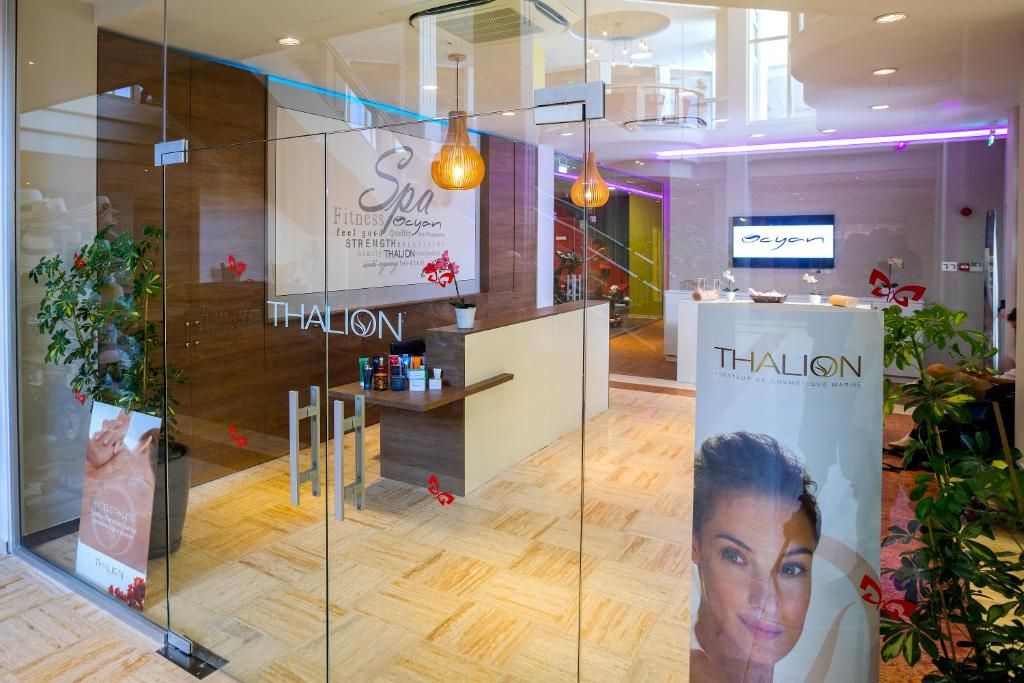 The Leonardo Laura Beach Hotel фото 67