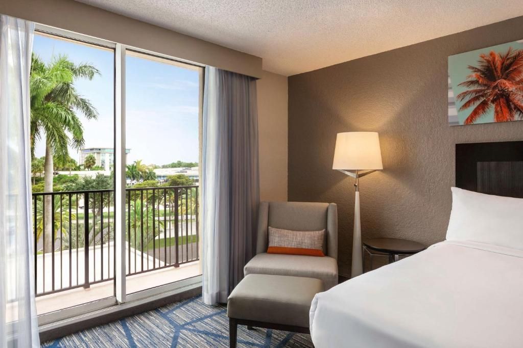 Embassy Suites by Hilton Miami International Airport фото 89