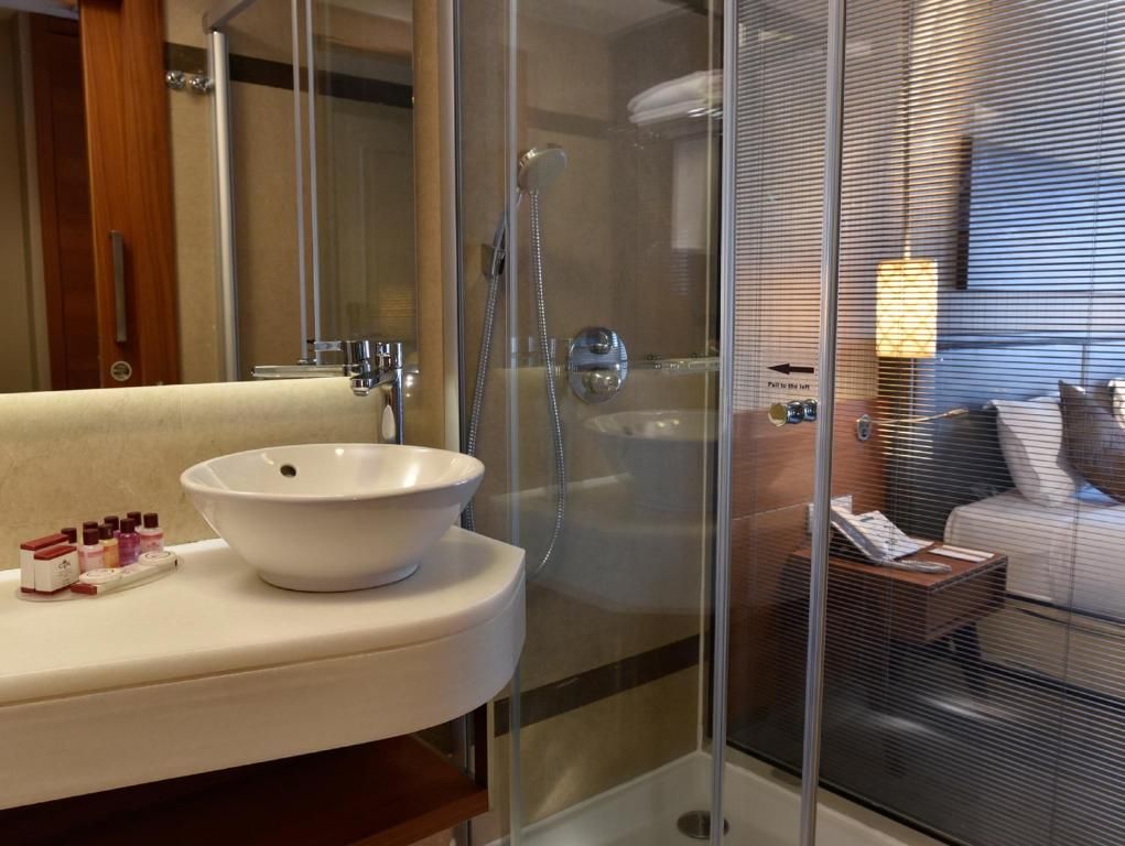 CVK Taksim Hotel Istanbul фото 33
