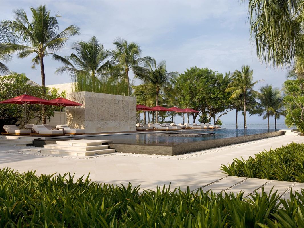 The Royal Santrian Luxury Beach Villas фото 45