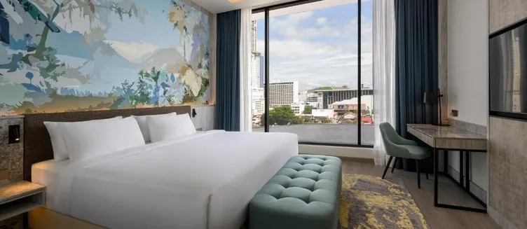 Фото отеля Fifth Avenue Hotel