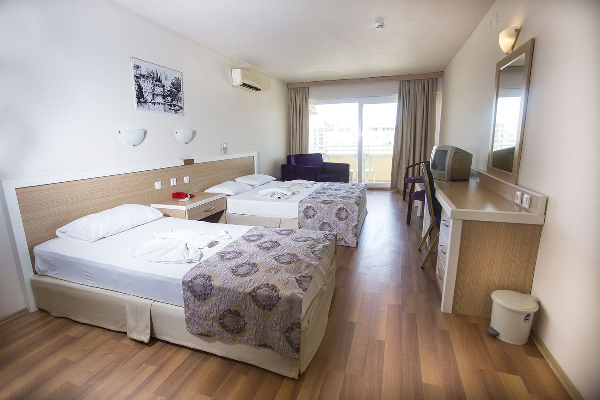 Tuntas Beach Hotel фото 2