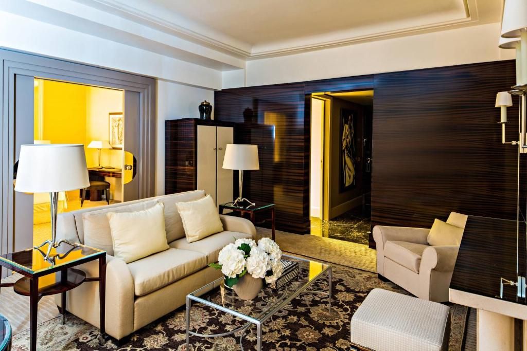 Prince de Galles, a Luxury Collection hotel, Paris фото 51