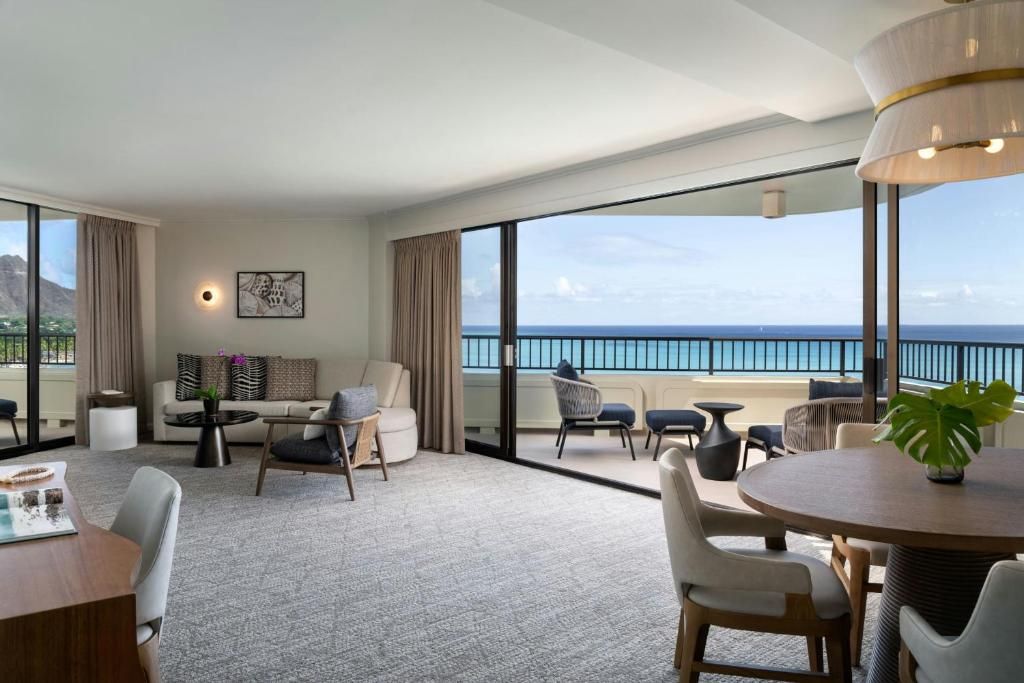 Moana Surfrider, A Westin Resort & Spa фото 34