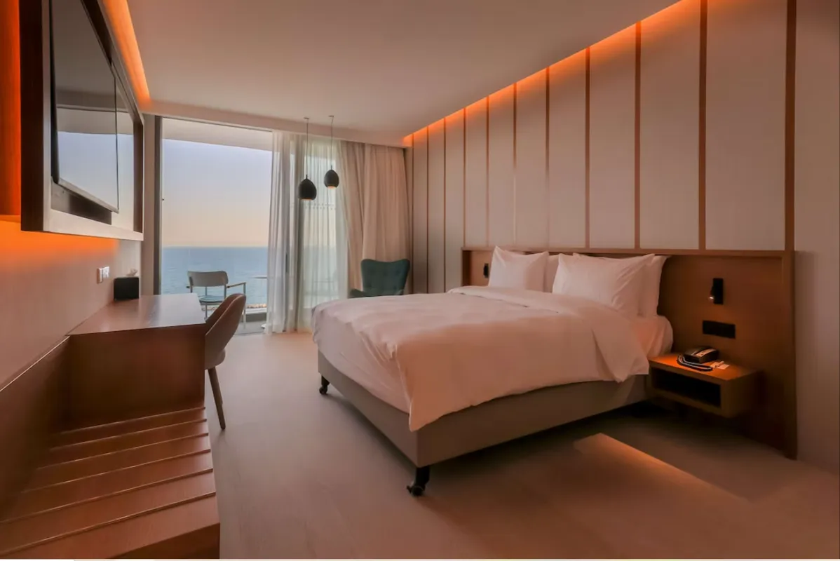 Radisson Beach Resort Larnaca фото 2