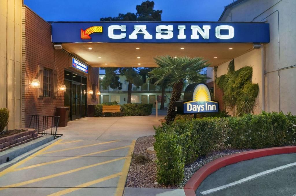 Days Inn Las Vegas At Wild Wild West Gambling Hall фото 18