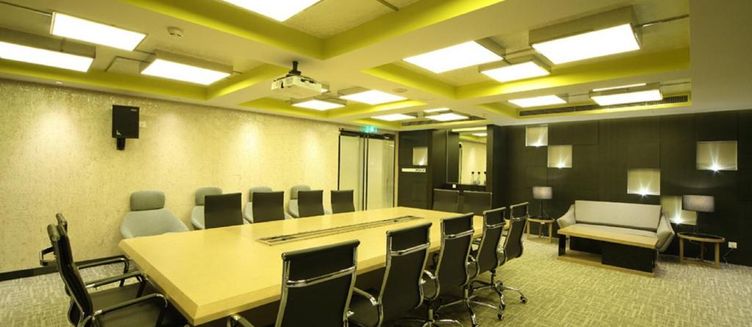 Фото отеля CBD Qianyuan International Business Hotel